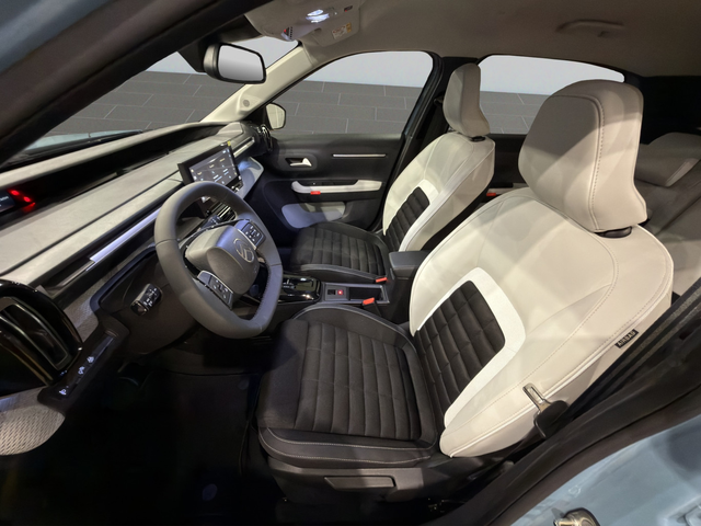 Citroen C3 AIRCROSS MAX HYBRID 145 Automatic E6 - автомобили, коли, обяви за нови и употребявани 9