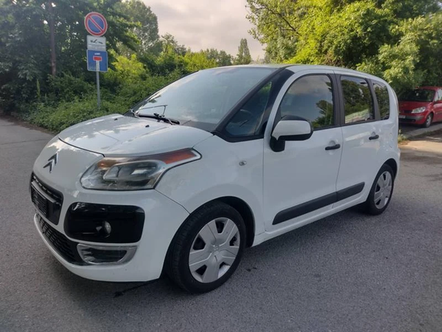 Citroen C3 Picasso 1, 6i 120ps - автомобили, коли, обяви за нови и употребявани 2
