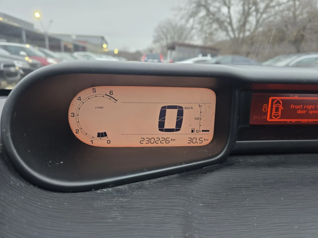 Citroen C3 Picasso 1.4i 95к.с - автомобили, коли, обяви за нови и употребявани 15