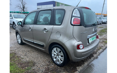 Citroen C3 Picasso 1.4i-95-EXCLUSIV-ITALIA - автомобили, коли, обяви за нови и употребявани 9
