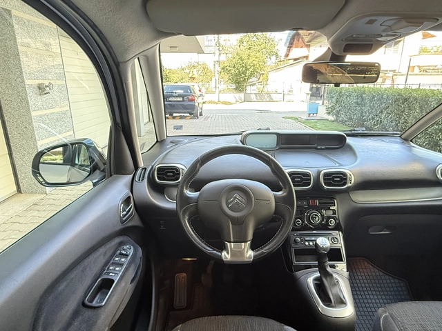 Citroen C3 Picasso 1.6HDI-EXCLUSIVE - автомобили, коли, обяви за нови и употребявани 9