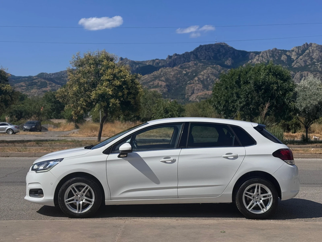 Citroen C4 1.6HDI 120кс* Автомат* NAVI* ПЕРФЕКТЕН - автомобили, коли, обяви за нови и употребявани 1