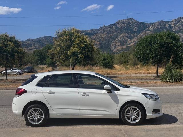 Citroen C4 1.6HDI 120кс* Автомат* NAVI* ПЕРФЕКТЕН - автомобили, коли, обяви за нови и употребявани 5