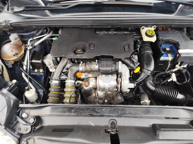 Citroen C4 1.6HDi* EURO5A* Klimatronik* - автомобили, коли, обяви за нови и употребявани 13