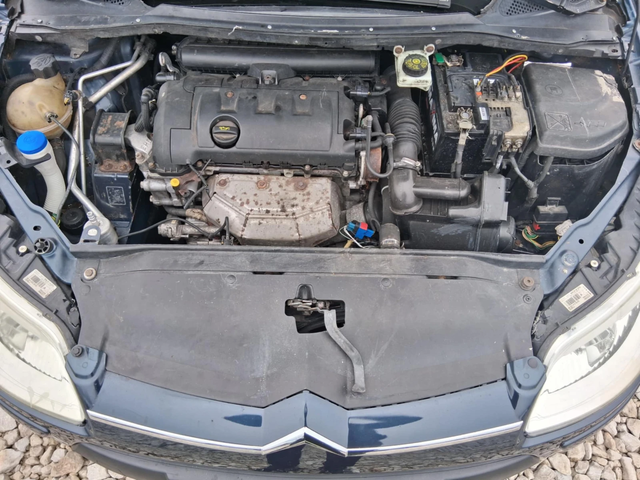 Citroen C4 1.6VTI - автомобили, коли, обяви за нови и употребявани 12