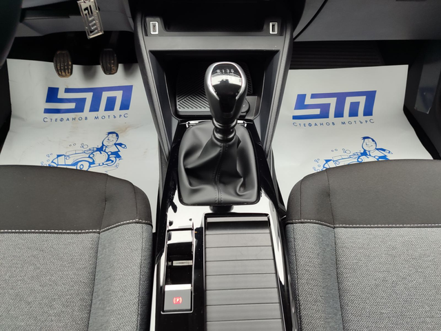 Citroen C4 4-вр. Хечбек 101к.с. Бензин - автомобили, коли, обяви за нови и употребявани 12