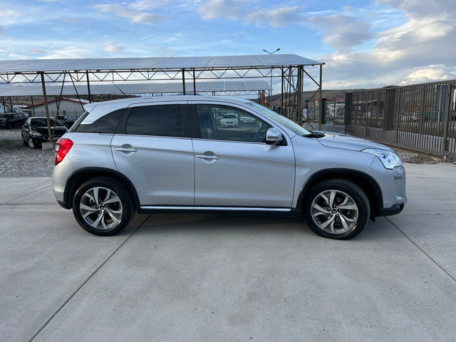 Citroen C4 AIRCROSS 1.8d - автомобили, коли, обяви за нови и употребявани 6