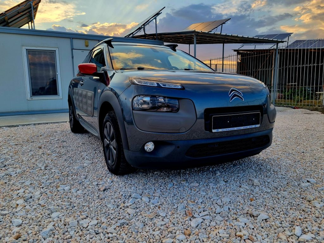 Citroen C4 Cactus 1.2 i 82ks.Navi Evro 6 - автомобили, коли, обяви за нови и употребявани 3