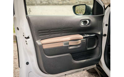 Citroen C4 Cactus 1.6HDI* КАМЕРА* НАВИ* ПАНОРАМА* КОЖА - автомобили, коли, обяви за нови и употребявани 12