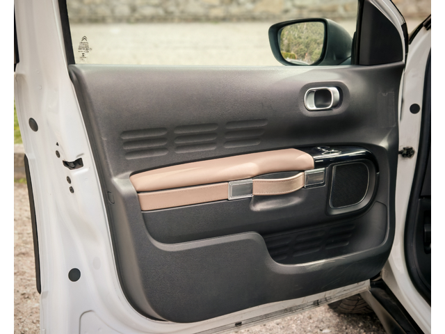 Citroen C4 Cactus 1.6HDI* КАМЕРА* НАВИ* ПАНОРАМА* КОЖА - автомобили, коли, обяви за нови и употребявани 12