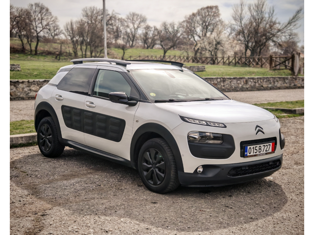 Citroen C4 Cactus 1.6HDI* КАМЕРА* НАВИ* ПАНОРАМА* КОЖА - автомобили, коли, обяви за нови и употребявани 2