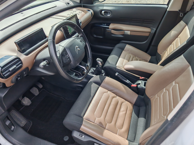 Citroen C4 Cactus 1.6HDI* КАМЕРА* НАВИ* ПАНОРАМА* КОЖА - автомобили, коли, обяви за нови и употребявани 8