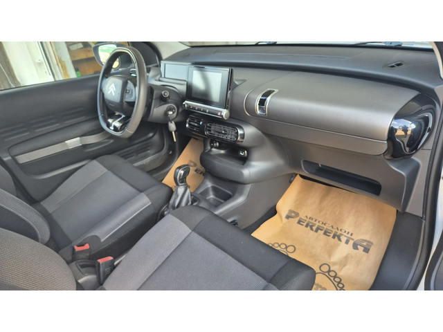 Citroen C4 Cactus 1.6HDI 99 к.с. - автомобили, коли, обяви за нови и употребявани 13