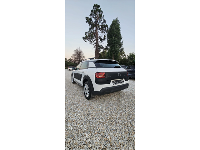 Citroen C4 Cactus 1.2, 82к.с. - автомобили, коли, обяви за нови и употребявани 6