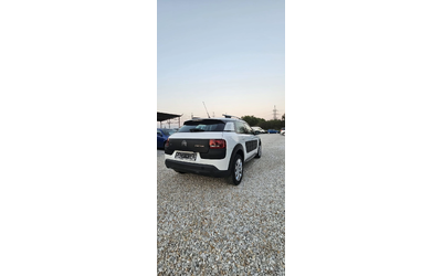 Citroen C4 Cactus 1.2, 82к.с. - автомобили, коли, обяви за нови и употребявани 8