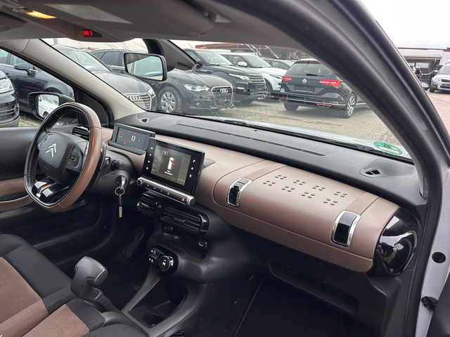 Citroen C4 Cactus 1.6HDI AVTOMAT/NAVI/KAMERA EURO 5 - автомобили, коли, обяви за нови и употребявани 9