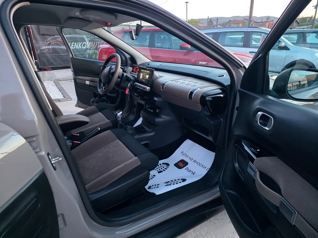 Citroen C4 Cactus 1.2I-110к.с EURO 6B-НАВИГАЦИЯ-ШВЕЙЦАРИЯ - автомобили, коли, обяви за нови и употребявани 13