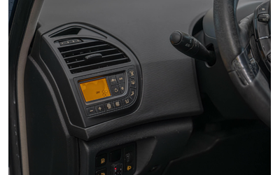 Citroen C4 Picasso 1.6i/LPG/2x-Climatronik/10.100 Разход/Парктроник - автомобили, коли, обяви за нови и употребявани 14