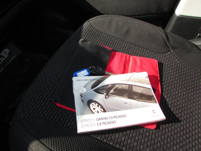 Citroen C4 Picasso 1.6HDI EURO4 - автомобили, коли, обяви за нови и употребявани 13