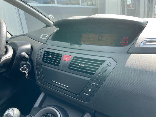 Citroen C4 Picasso 1.6 - автомобили, коли, обяви за нови и употребявани 15