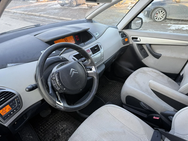 Citroen C4 Picasso 2, 000 HDI EURO5 - автомобили, коли, обяви за нови и употребявани 6