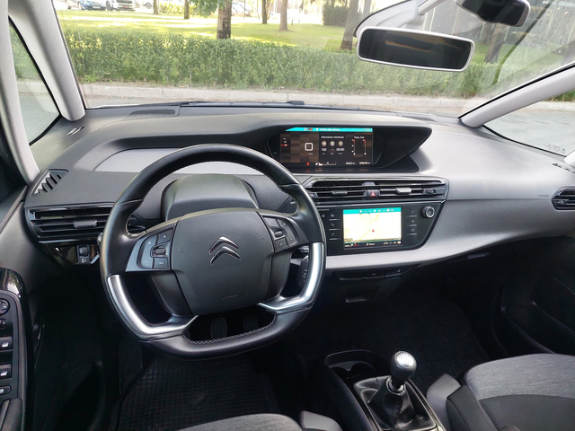 Citroen C4 Picasso 1, 6d 120ps 7 места - автомобили, коли, обяви за нови и употребявани 5