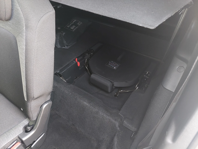 Citroen C4 Picasso 1, 6d 120ps 7 места - автомобили, коли, обяви за нови и употребявани 8