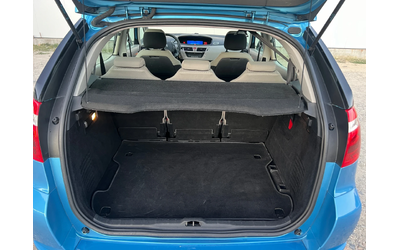 Citroen C4 Picasso 1.6 HDi 109к.с - автомобили, коли, обяви за нови и употребявани 8