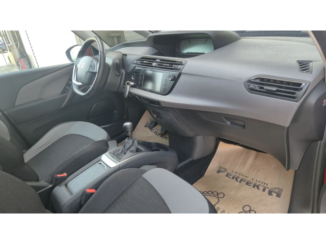 Citroen C4 Picasso 1.6HDI  115к.с. - автомобили, коли, обяви за нови и употребявани 13