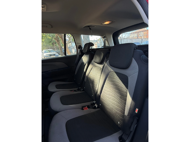 Citroen C4 Picasso 1.6 DIESEL AUSTRIA - автомобили, коли, обяви за нови и употребявани 11