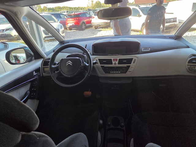 Citroen C4 Picasso 2.0hdi* automat* - автомобили, коли, обяви за нови и употребявани 15