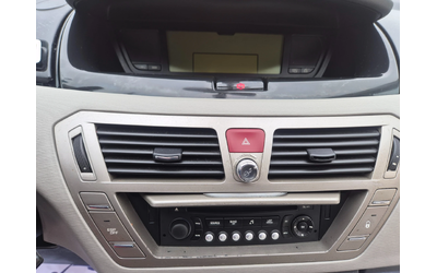 Citroen C4 Picasso 2.0i GAS, 140k.s. - автомобили, коли, обяви за нови и употребявани 13