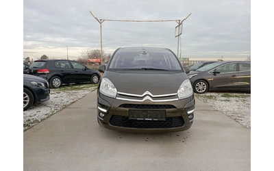 citroen-c4-picasso - 1