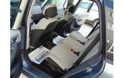 Citroen C4 Picasso 1, 6HDI-ЛИЗИНГ - автомобили, коли, обяви за нови и употребявани 8