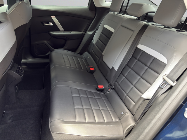 Citroen C4X MCA MAX HYBRID 145 Automatic E6 - автомобили, коли, обяви за нови и употребявани 11