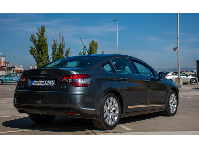 Citroen C5, 2016 г., 245000 км, 181 к.с. - автомобили, коли, обяви за нови и употребявани 1