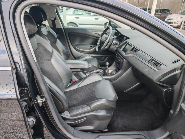 Citroen C5 2.0 HDI-КОЖА-НАВИГАЦИЯ - автомобили, коли, обяви за нови и употребявани 8