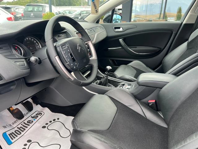 Citroen C5 - автомобили, коли, обяви за нови и употребявани 8