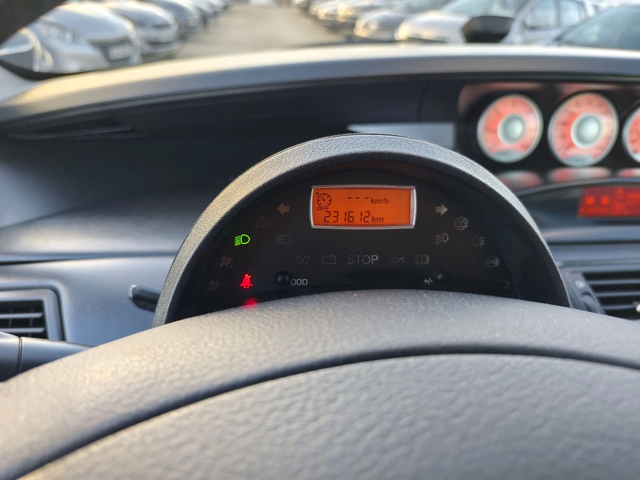 Citroen C8 2.0HDI, 7 места - автомобили, коли, обяви за нови и употребявани 11