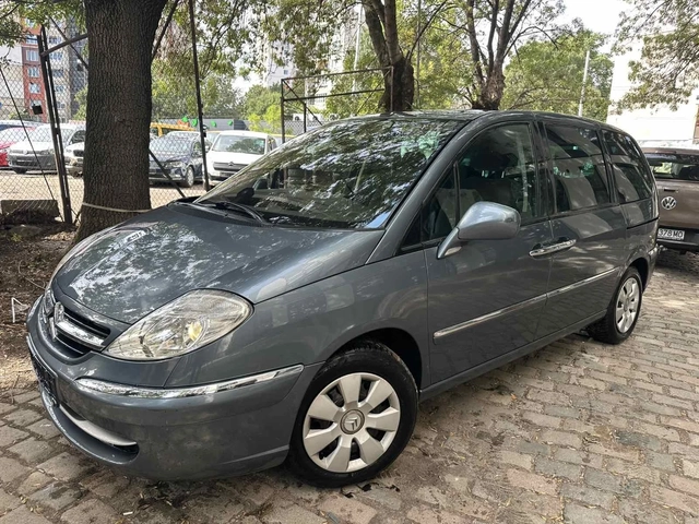 Citroen C8 2, 0 - автомобили, коли, обяви за нови и употребявани 0