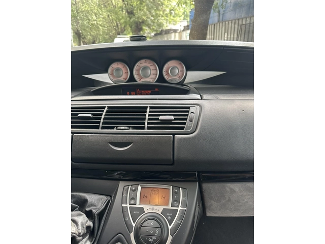 Citroen C8 2, 0 - автомобили, коли, обяви за нови и употребявани 10