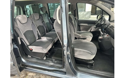 Citroen C8 2, 0 - автомобили, коли, обяви за нови и употребявани 11