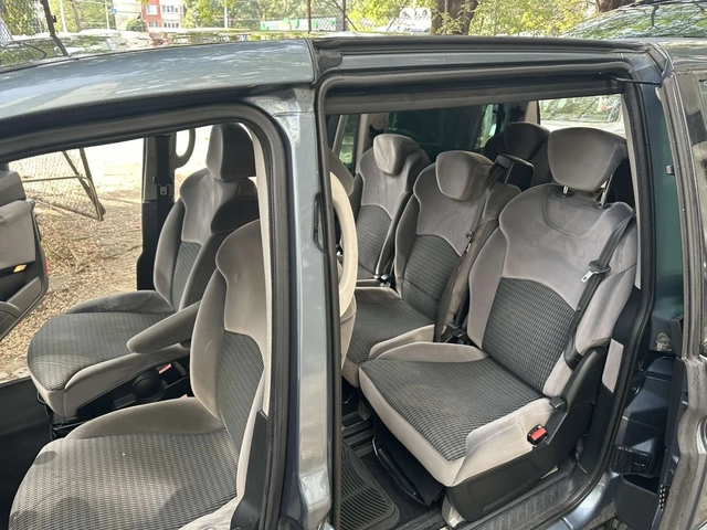 Citroen C8 2, 0 - автомобили, коли, обяви за нови и употребявани 12