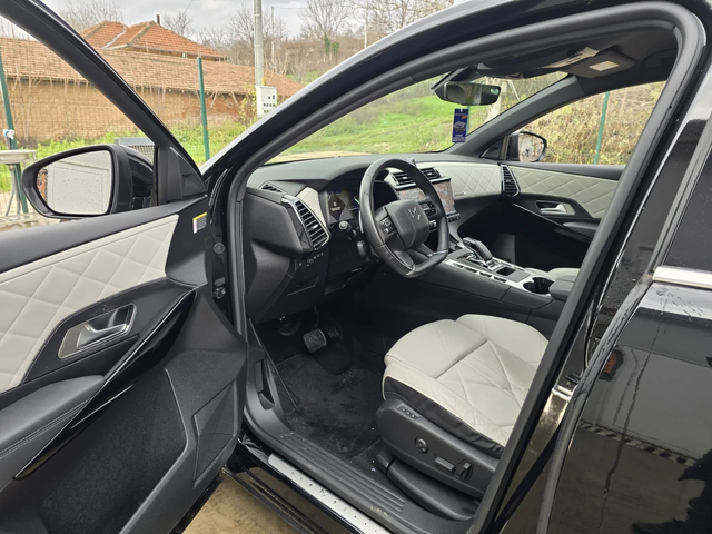 Citroen DS 7 Crossback Plugin Hybrid - 300к.с. - 4Х4 - 75000КМ! - автомобили, коли, обяви за нови и употребявани 8