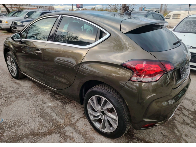 Citroen DS4 1.6i/NAVI/PRIVILEG - автомобили, коли, обяви за нови и употребявани 7
