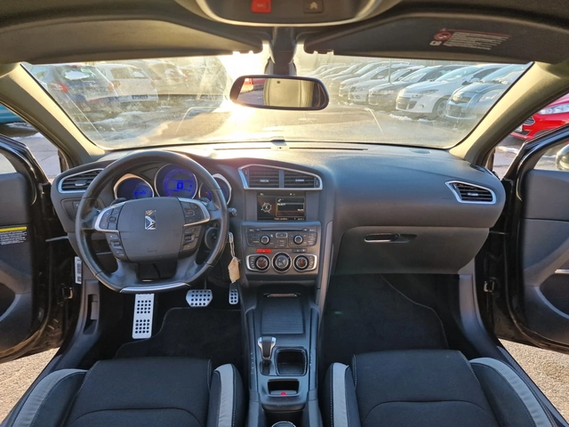 Citroen DS4 1.6 BENZ - автомобили, коли, обяви за нови и употребявани 12