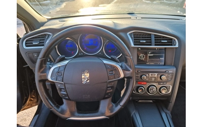 Citroen DS4 1.6 BENZ - автомобили, коли, обяви за нови и употребявани 8