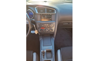 Citroen DS4 1.6 BENZ - автомобили, коли, обяви за нови и употребявани 9
