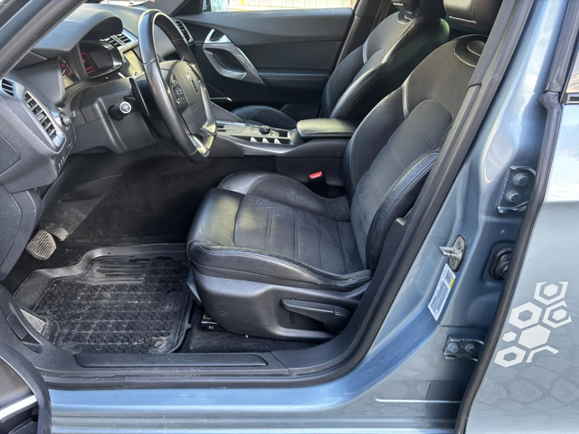 Citroen DS5 Automat 1.6hdi - автомобили, коли, обяви за нови и употребявани 7