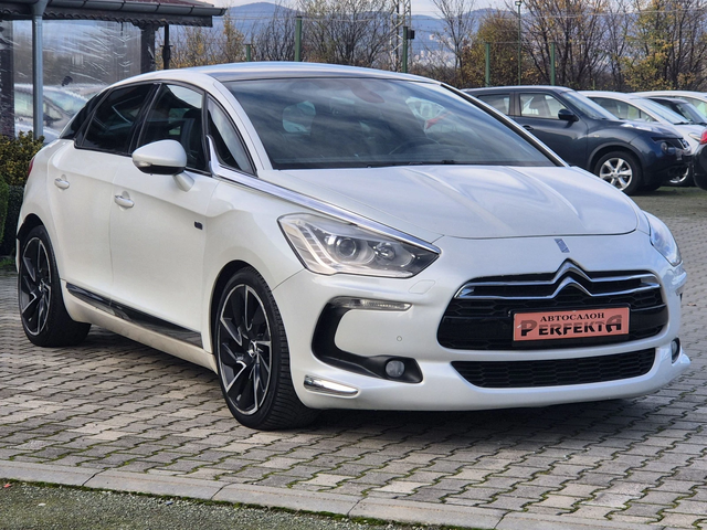 Citroen DS5 2.0HDI Хибрид 4х4 163к.с. - автомобили, коли, обяви за нови и употребявани 4